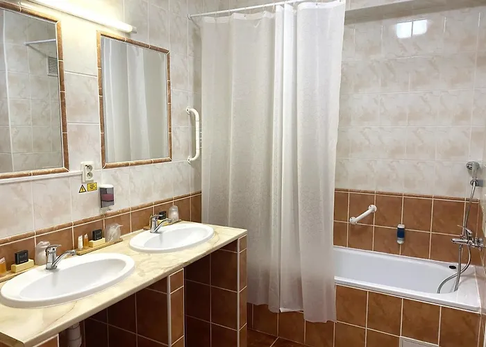 Szálloda Baronka 4*